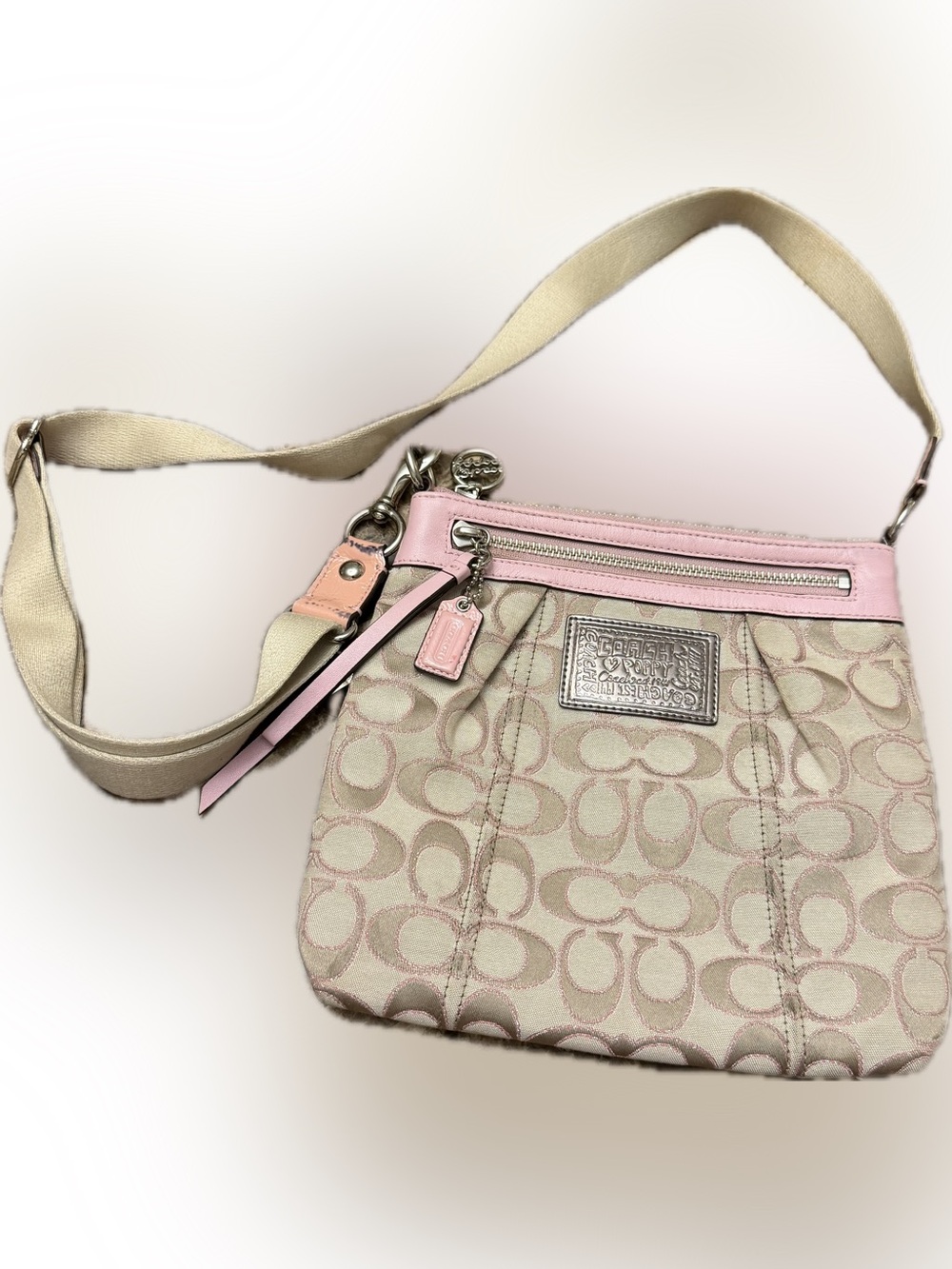 🎁 vintage Coach Poppy Signature Canvas Crossbody Bag
